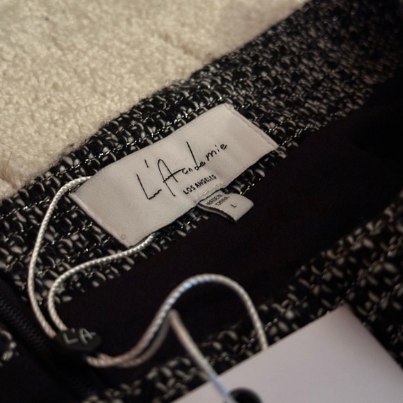 L’ACADEMIE - MINI SKIRT - NEW WITH TAGS - Picture 3 of 3